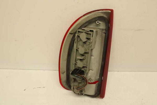 FEU ARRIERE DROIT OPEL CORSA B 5PORTES - Vue 2